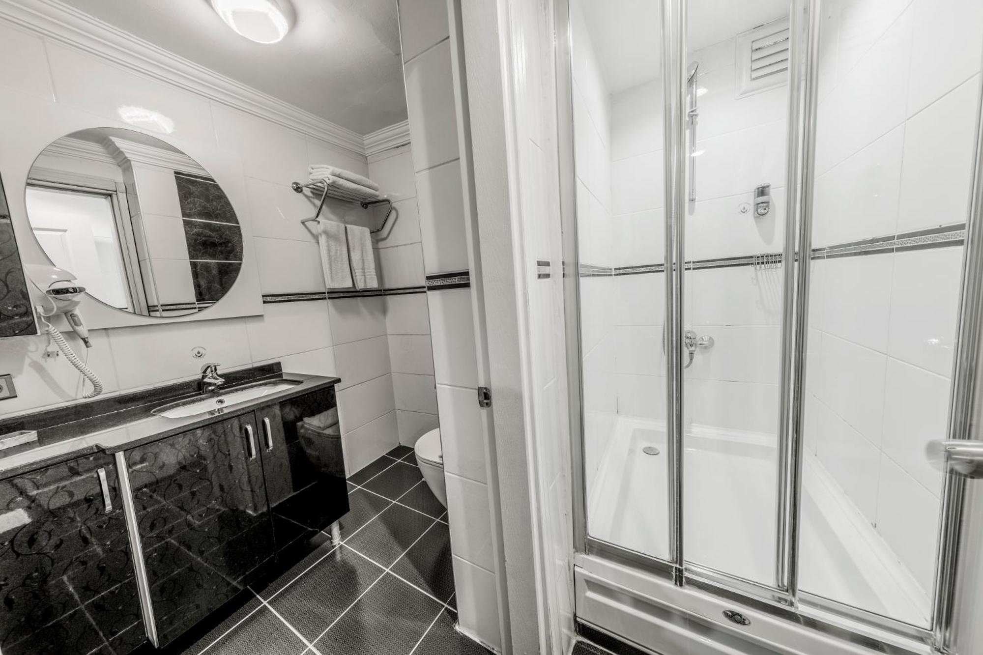 Olive Garden Apart Hotel Истанбул Екстериор снимка