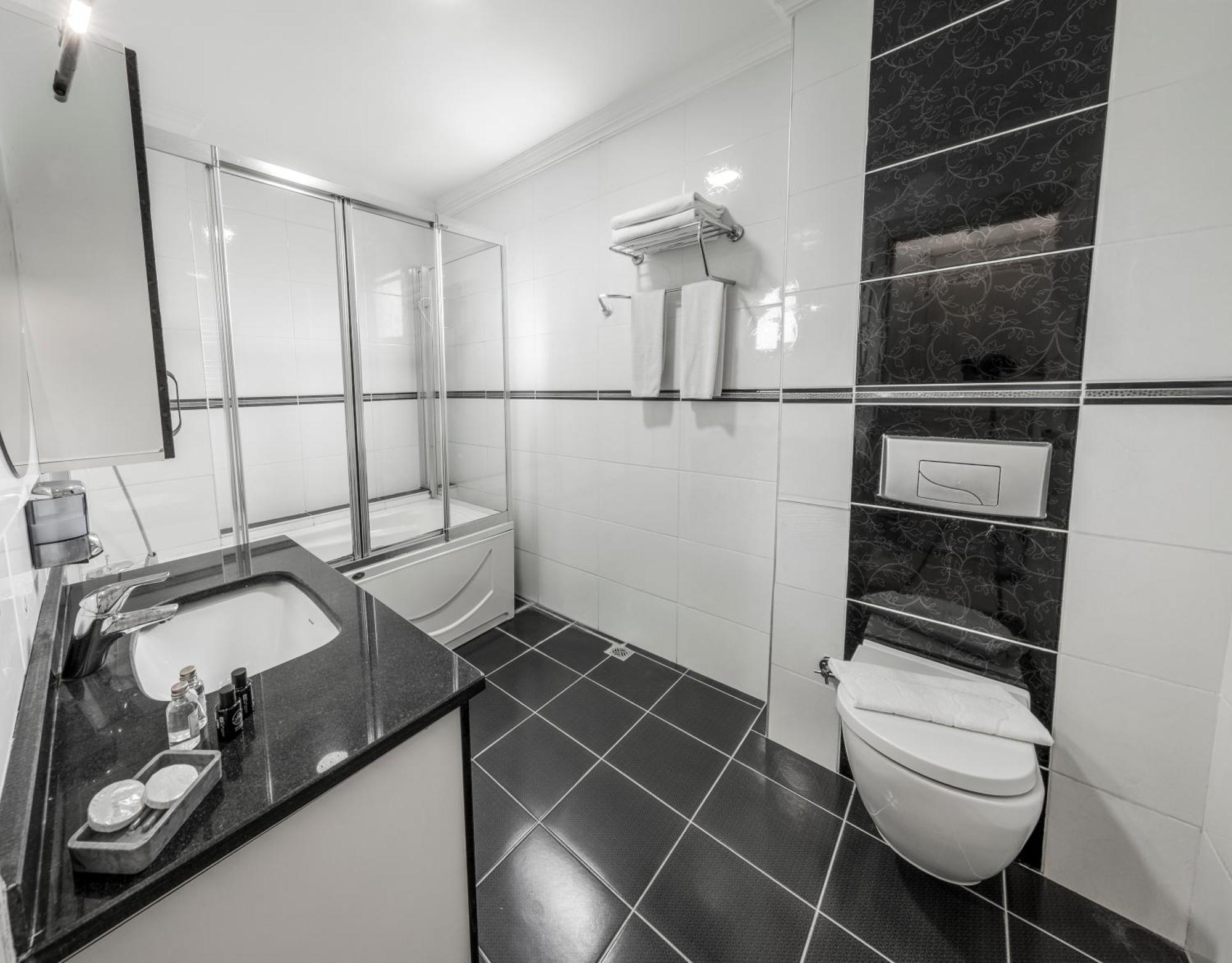 Olive Garden Apart Hotel Истанбул Екстериор снимка